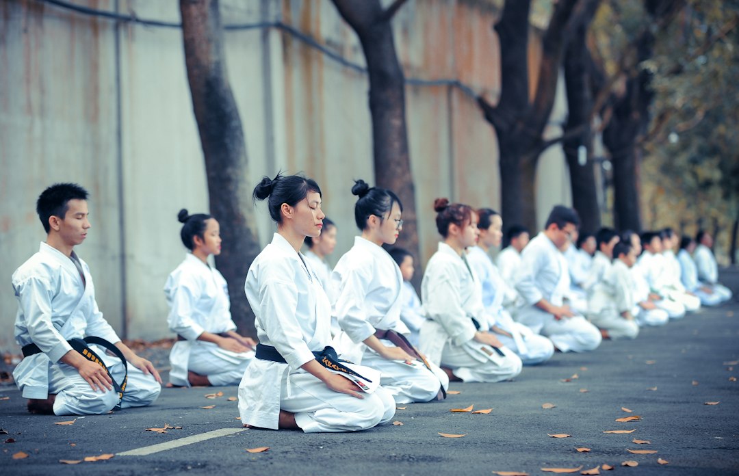 Pratique corporelle contemplative — photo Thao Lee / Unsplash